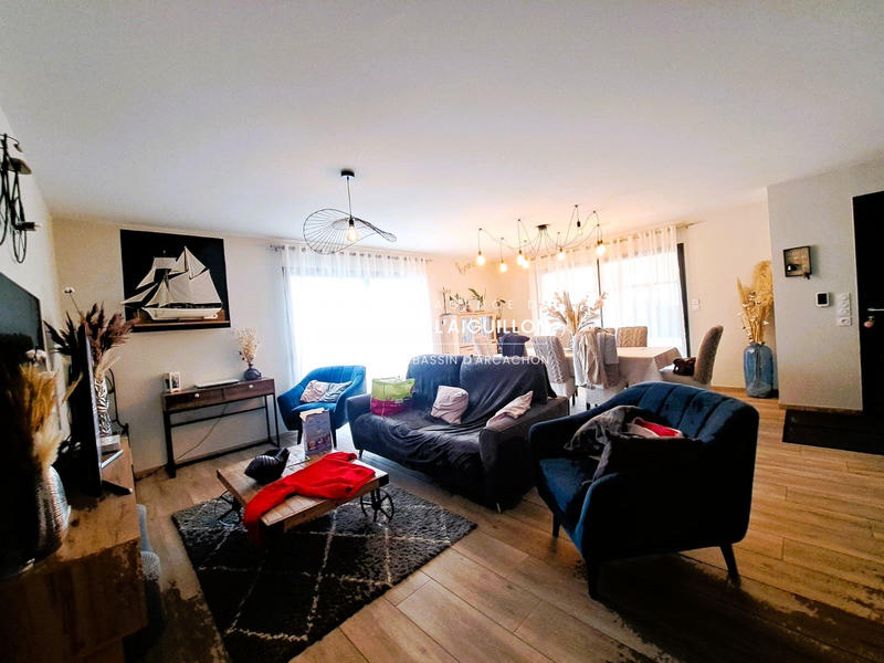 Maison - 112 m² - 4 pièces