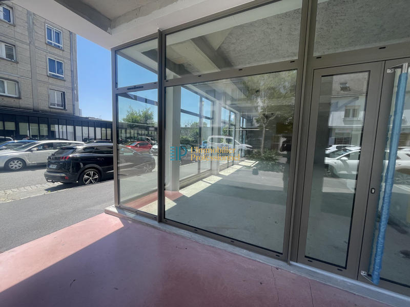 Local commercial - 84 m²