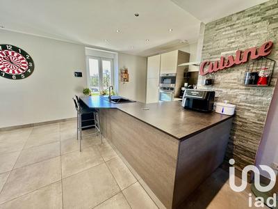 Maison - 111 m² - 5 pièces