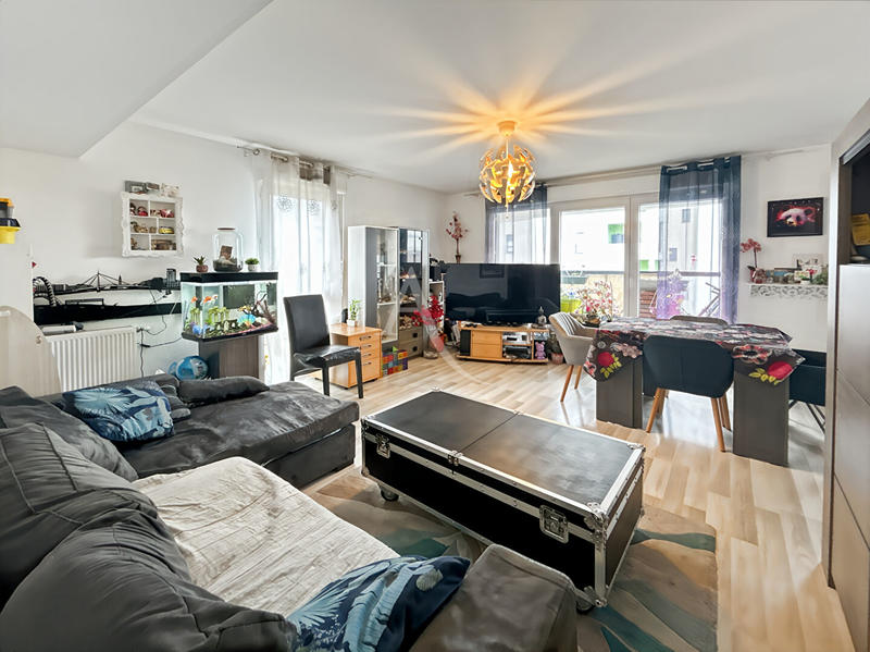 Appartement - 81 m² - 4 pièces