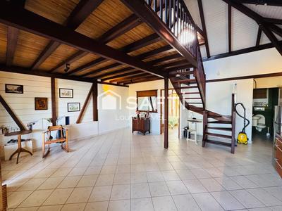 Villa - 168 m² - 7 pièces