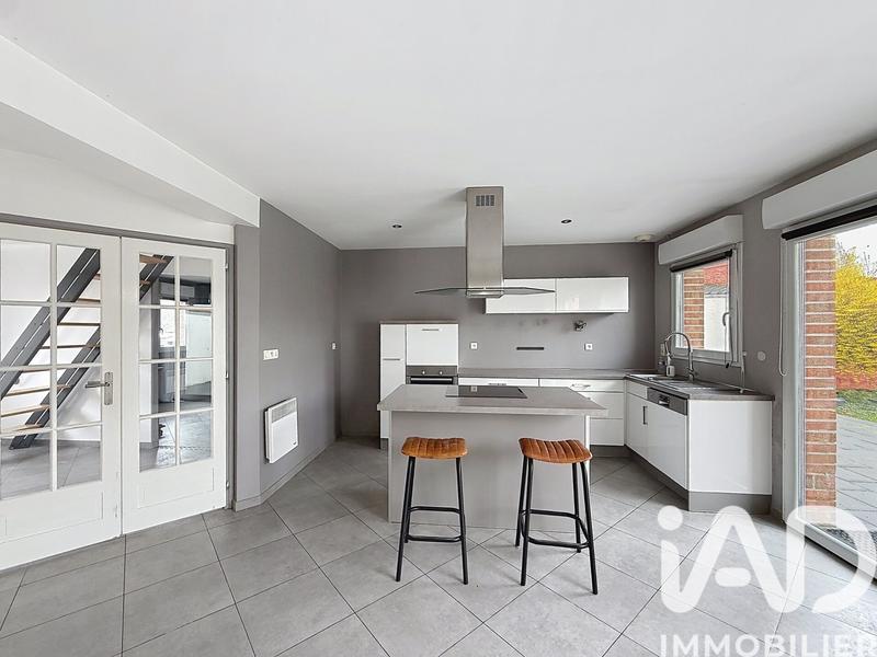 Maison - 139 m² - 5 pièces