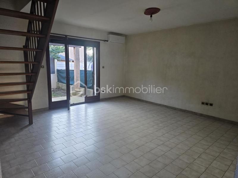 Maison traditionnelle - 64 m² - 3 pièces