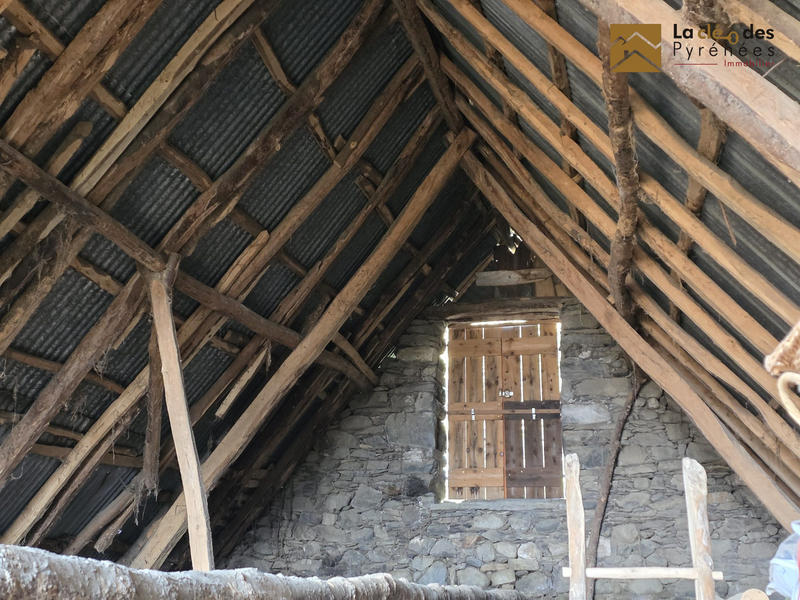 Maison ancienne - 80 m² - 1 pièce