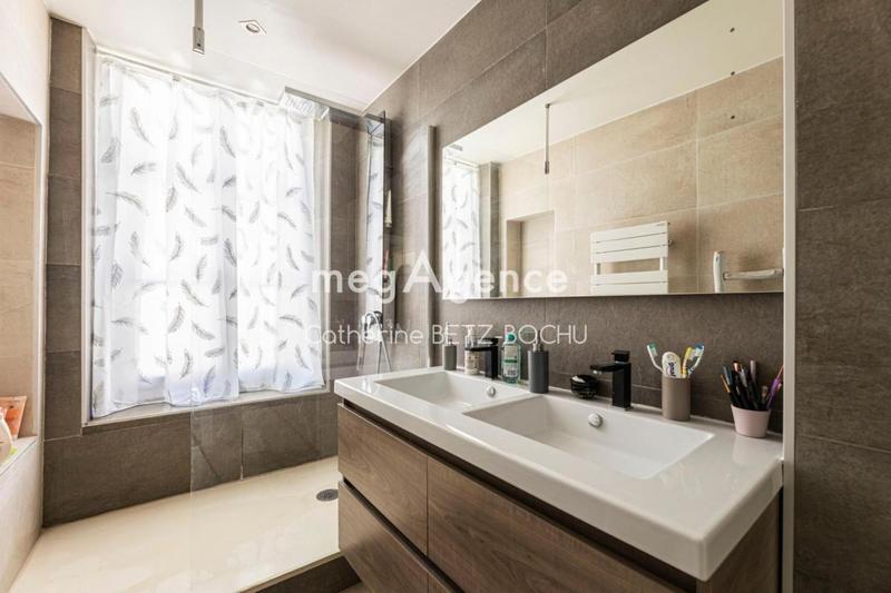 Maison ancienne - 156 m² - 7 pièces