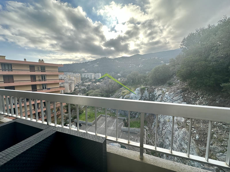 Appartement - 28 m² - 1 pièce