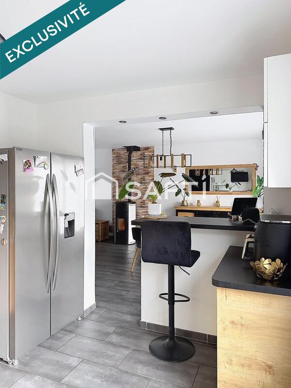 Maison - 94 m² - 4 pièces