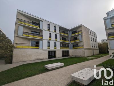 Appartement - 92 m² - 5 pièces