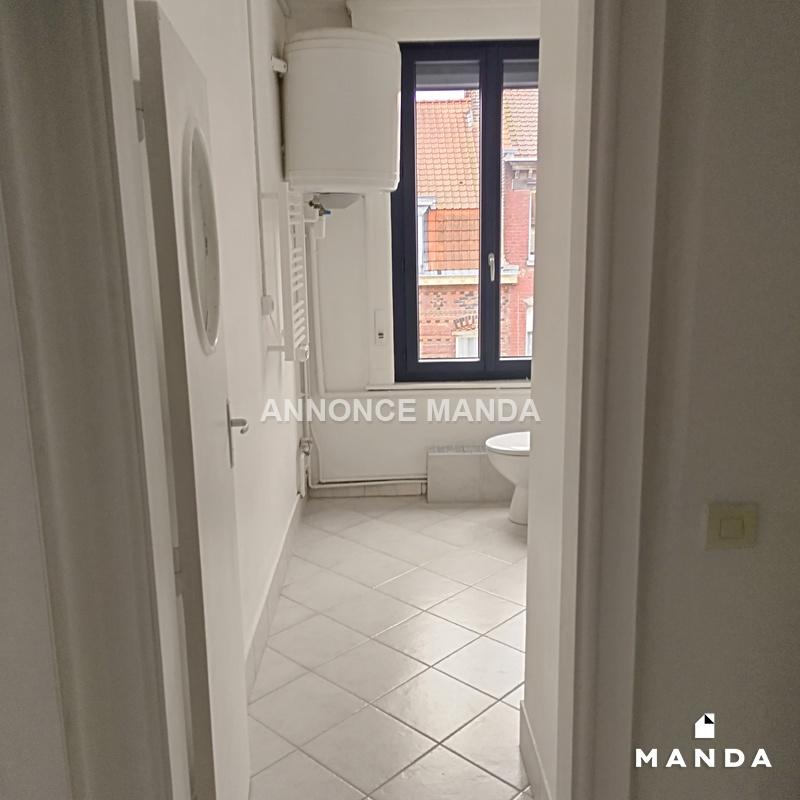 Studio - 30 m² - 1 pièce