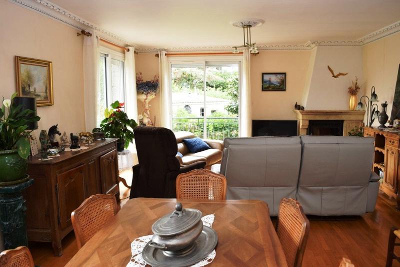 Maison - 153 m² - 8 pièces