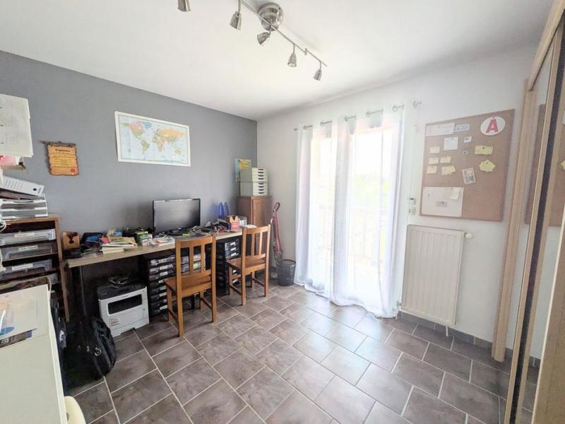 Maison - 200 m² - 6 pièces