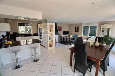 Villa - 130 m² - 5 pièces