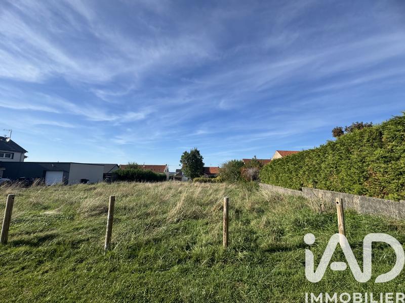 Terrain - 818 m²