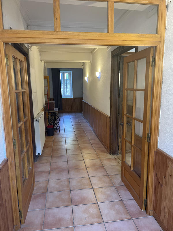 Maison - 261 m² - 7 pièces