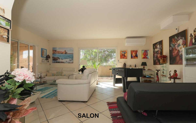 Propriété - 166 m² - 5 pièces