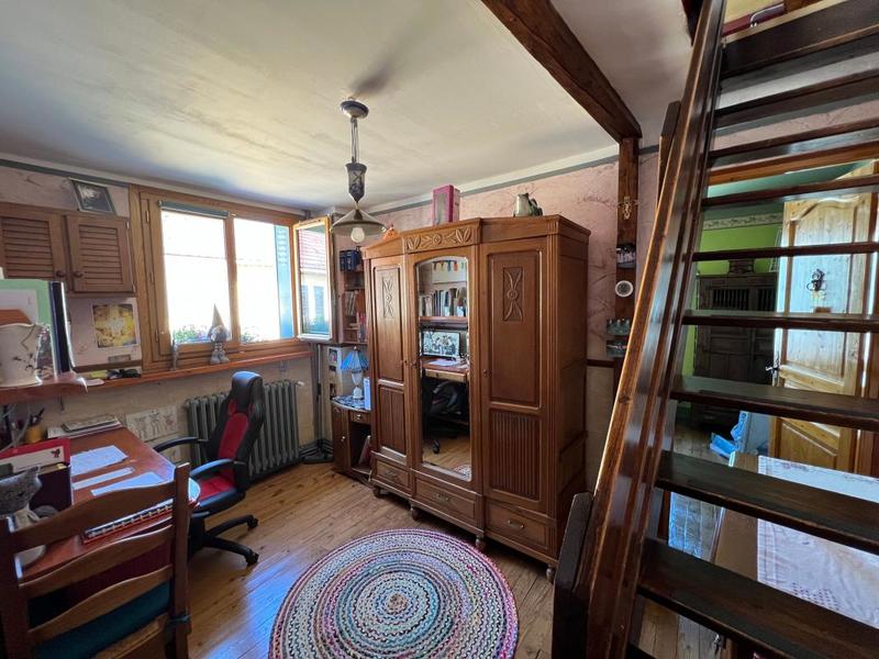 Maison - 84 m² - 5 pièces