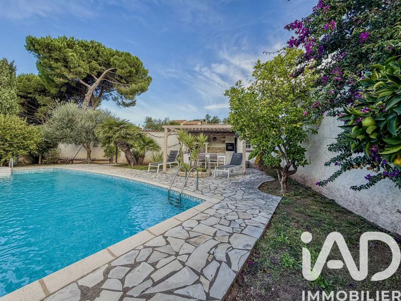 Maison - 140 m² - 6 pièces