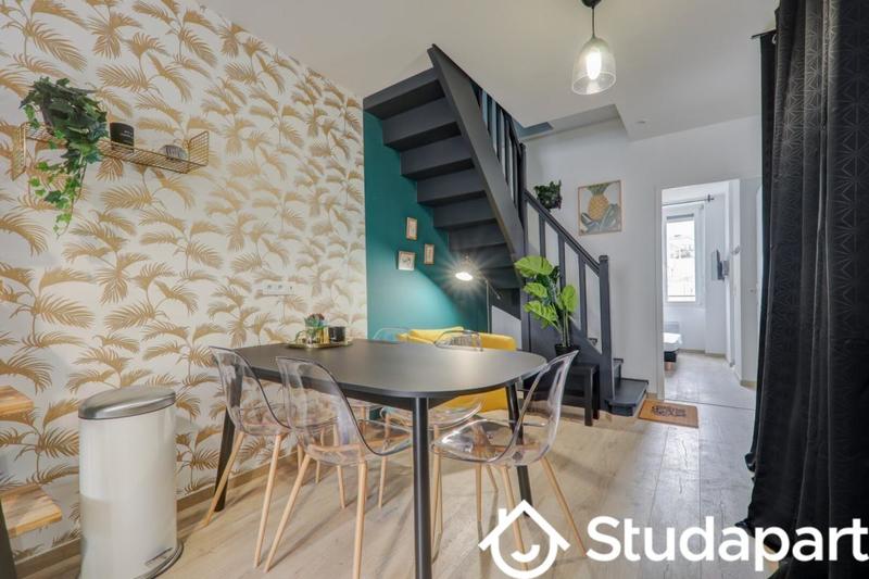 Chambre - 9 m² - 1 pièce