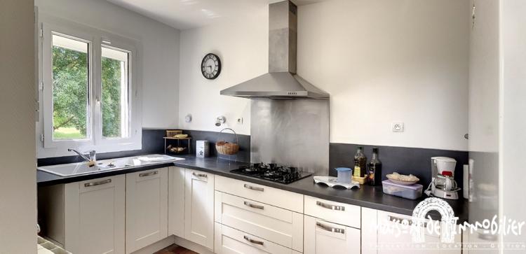 Maison - 92 m² - 4 pièces