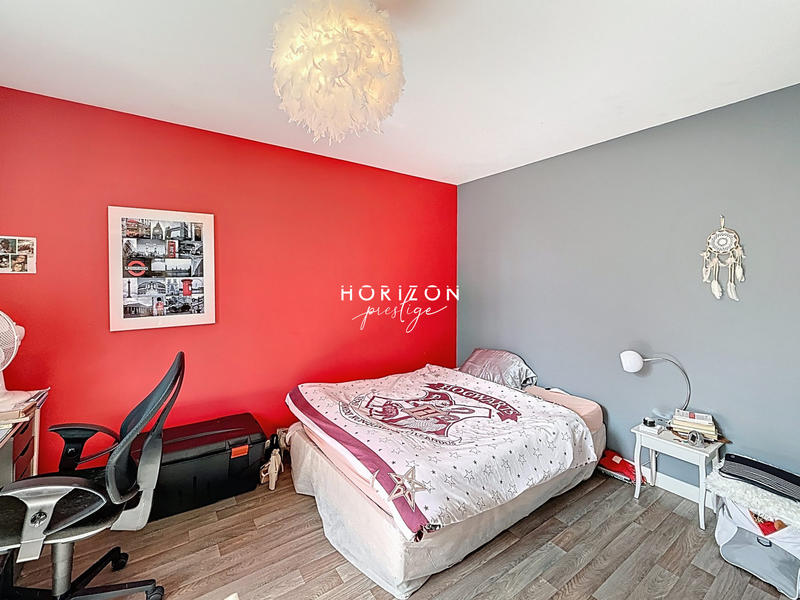 Maison - 183 m² - 6 pièces