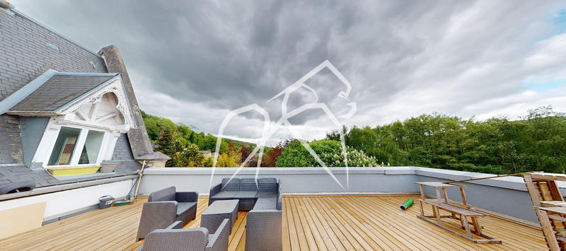 Duplex - 104 m² - 4 pièces