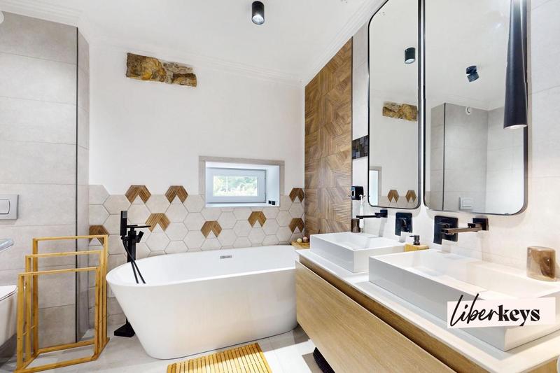 Maison de campagne - 250 m² - 5 pièces