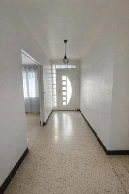 Maison traditionnelle - 91 m² - 4 pièces