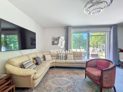 Appartement - 87 m² - 4 pièces