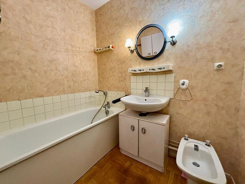 Appartement - 75 m² - 3 pièces