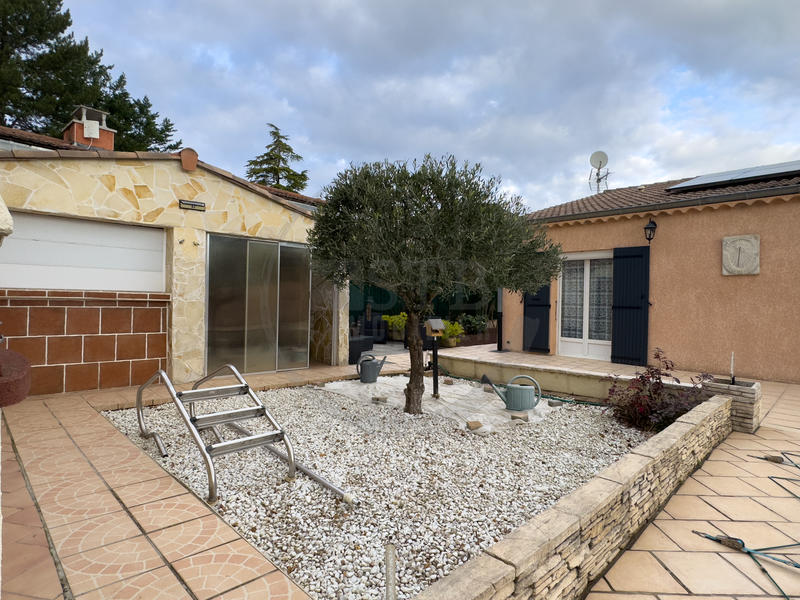 Maison - 115 m² - 5 pièces