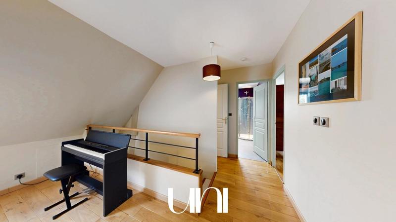 Maison - 135 m² - 5 pièces