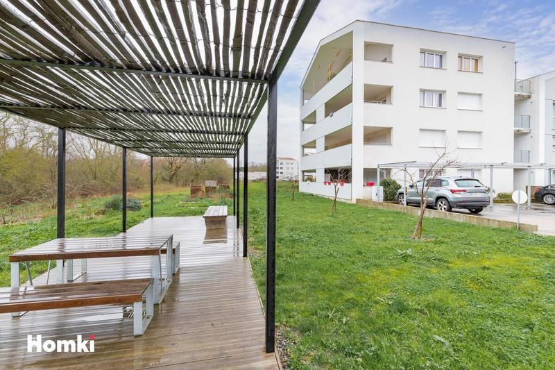 Appartement - 98 m² - 4 pièces