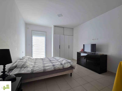 Maison - 97 m² - 4 pièces