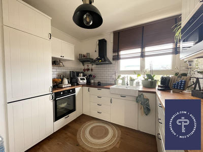 Appartement - 94 m² - 3 pièces