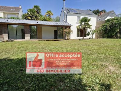 Maison - 105 m² - 5 pièces