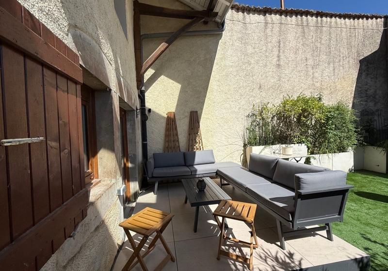 Maison traditionnelle - 200 m² - 7 pièces