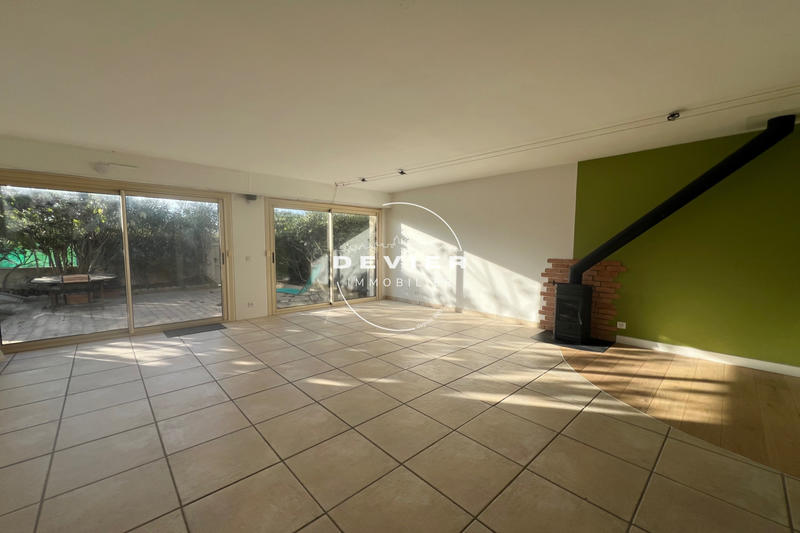Maison - 93 m² - 4 pièces