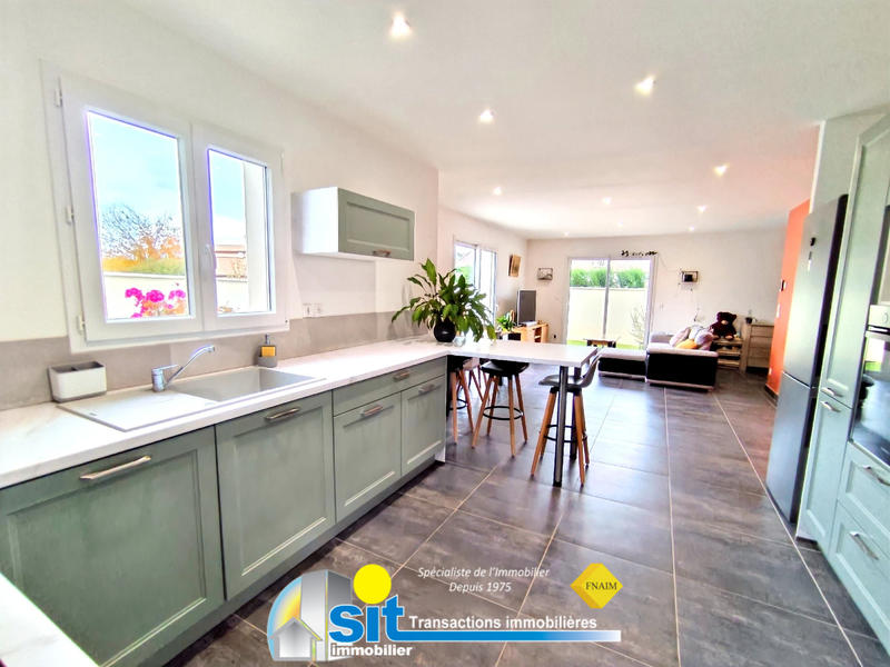 Maison - 105 m² - 5 pièces