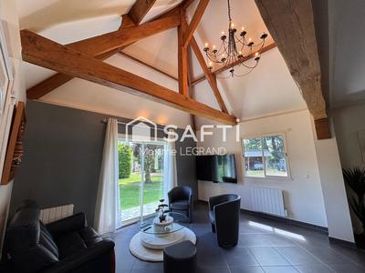 Maison - 95 m² - 5 pièces