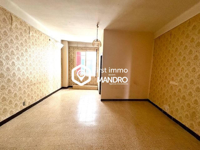 Maison ancienne - 220 m² - 7 pièces