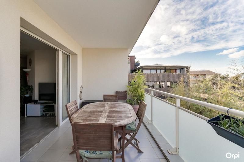 Appartement - 64 m² - 3 pièces