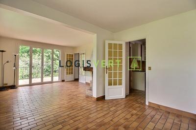 Maison - 145 m² - 8 pièces