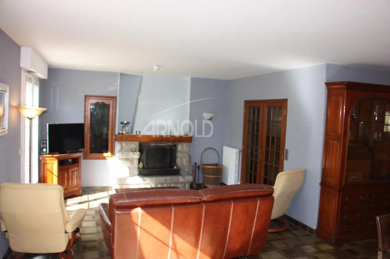 Maison - 155 m² - 8 pièces