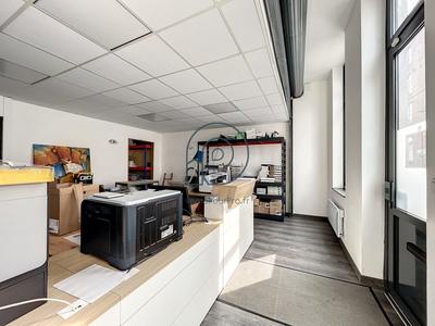 Local d'activités - 46 m² - 2 pièces