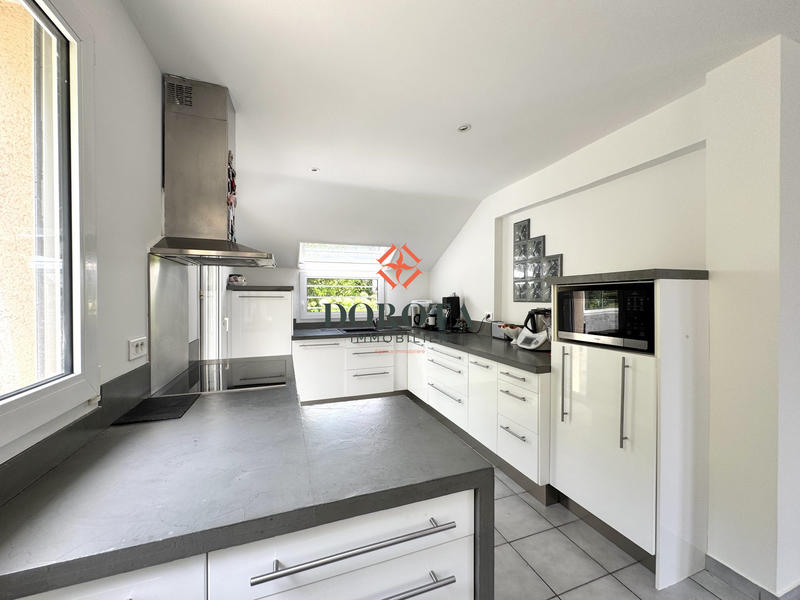 Villa - 189 m² - 6 pièces