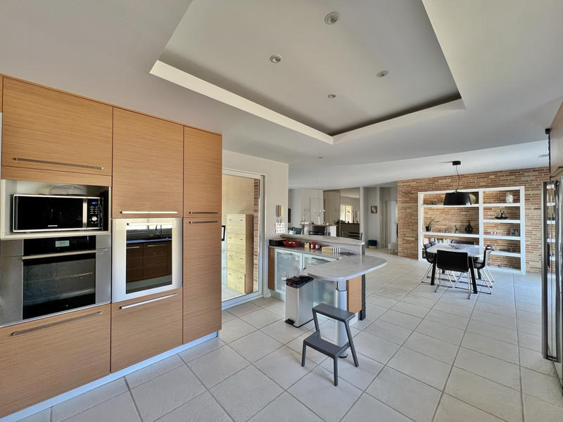 Villa - 160 m² - 6 pièces