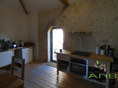 Maison ancienne - 180 m² - 7 pièces