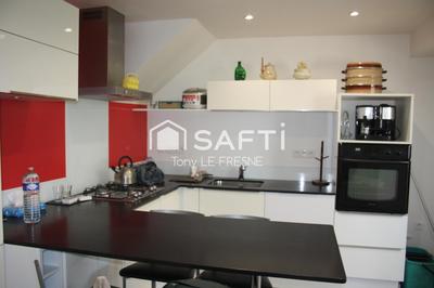 Maison de village - 87 m² - 6 pièces