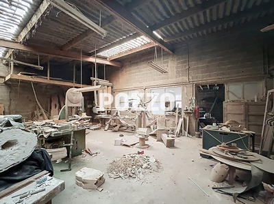 Local d'activité / Entrepôt - 495 m²