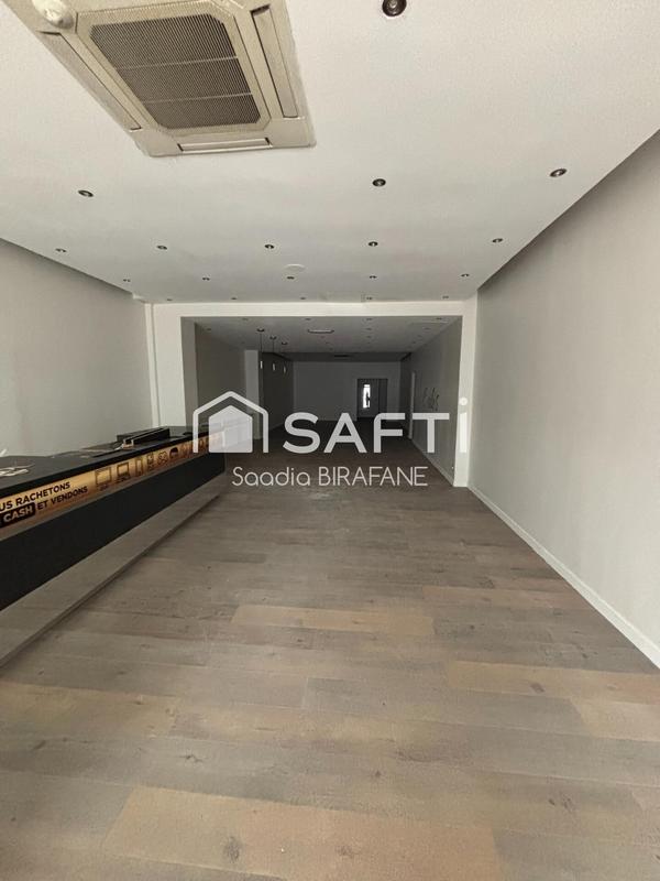 Local commercial - 120 m² - 2 pièces